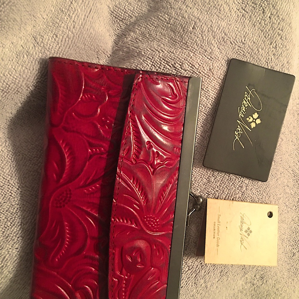 Patricia Nash Paola Wallet